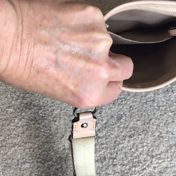 Bags - Picture 12 of 16